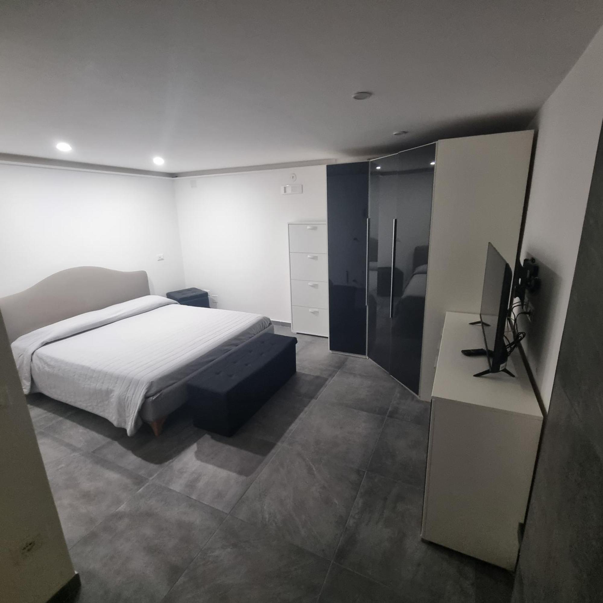 E-Noa Holiday Home ปอมเปอี ภายนอก รูปภาพ